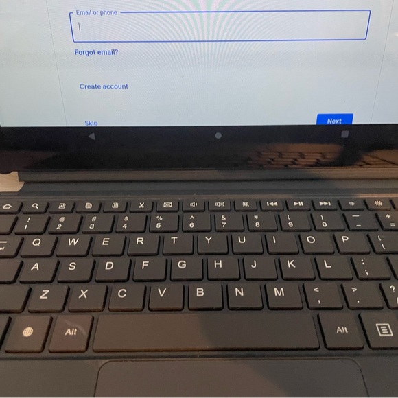 Onn tablet - Picture 10 of 10